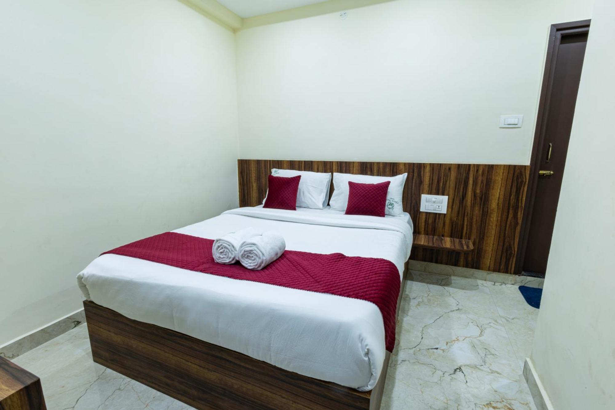 Olive Nest- Tirupati Bus Stand- 300 Meters, Railway Station- 400 Meters Hotel Exterior photo