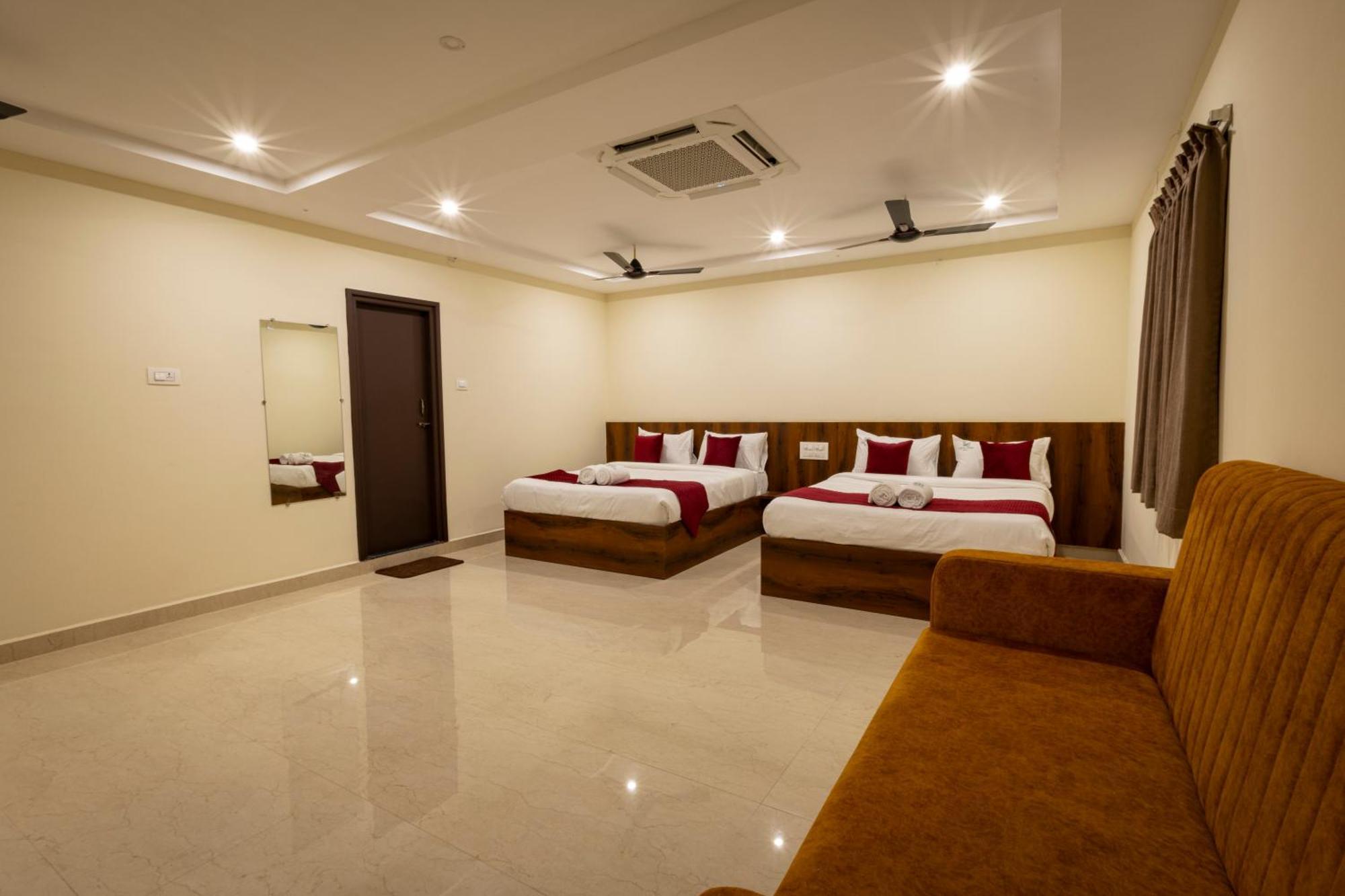 Olive Nest- Tirupati Bus Stand- 300 Meters, Railway Station- 400 Meters Hotel Exterior photo